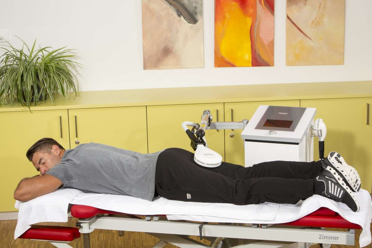 w1200_aa31_zimmer_em-field_oberschenkel_gesamt_statisch_03